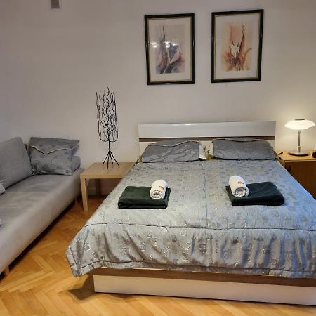 W Kolorze Miety Apartment Warsaw Luaran gambar