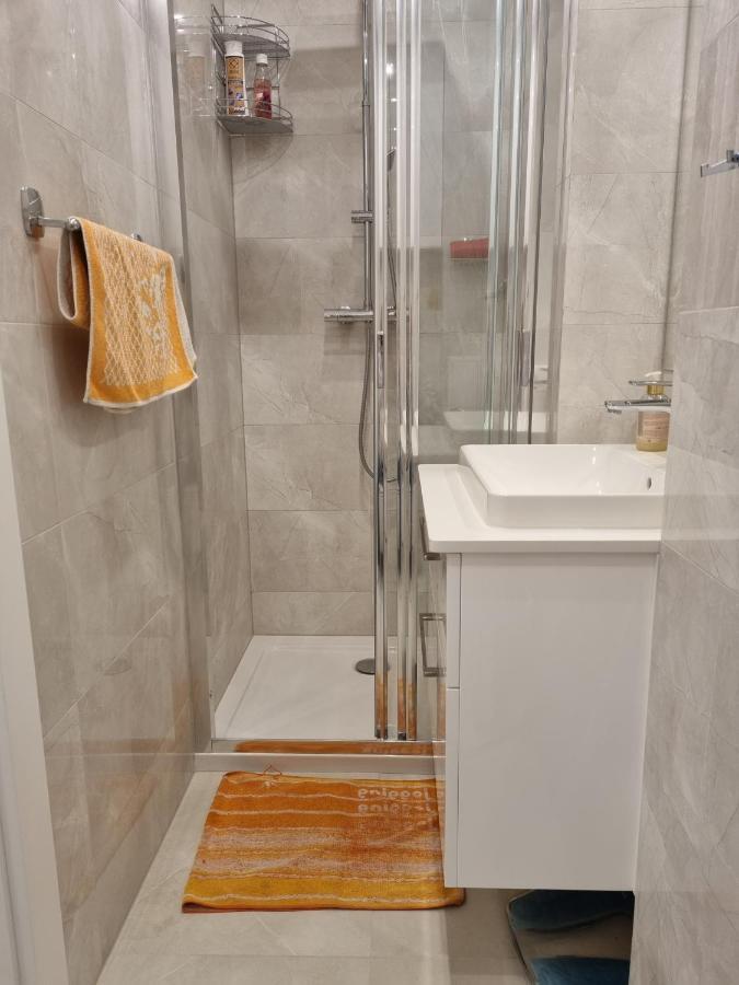 W Kolorze Miety Apartment Warsaw Luaran gambar