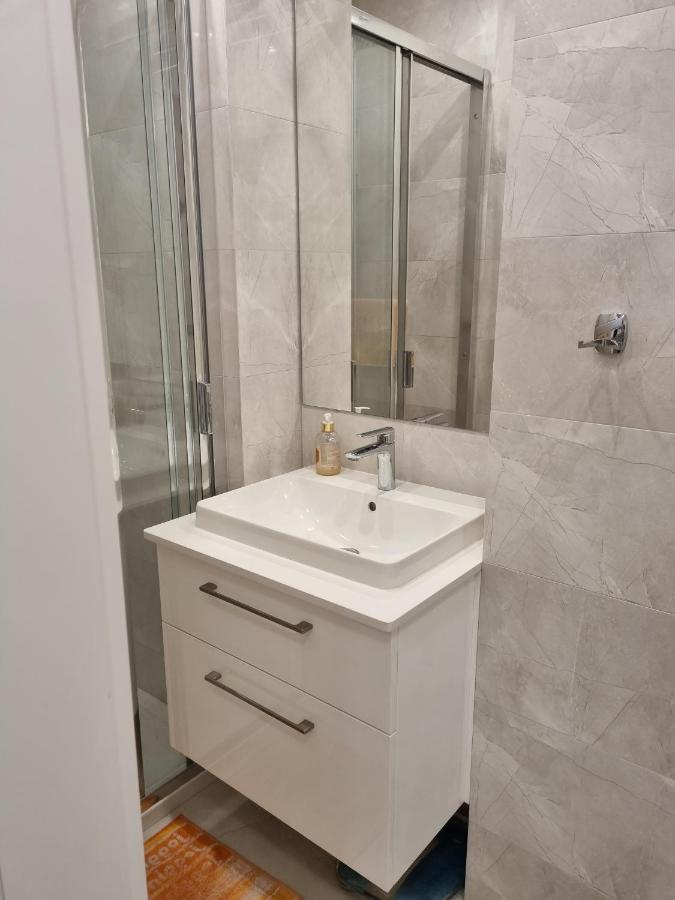 W Kolorze Miety Apartment Warsaw Luaran gambar